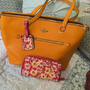 Coach Orange Tote Bag with Floral Pouch